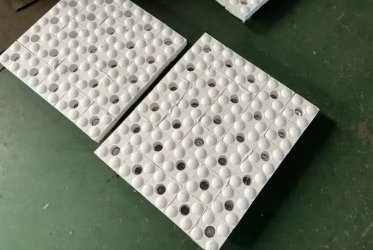 磁選機耐磨陶瓷麻豆官网APP下载有什麽特點？