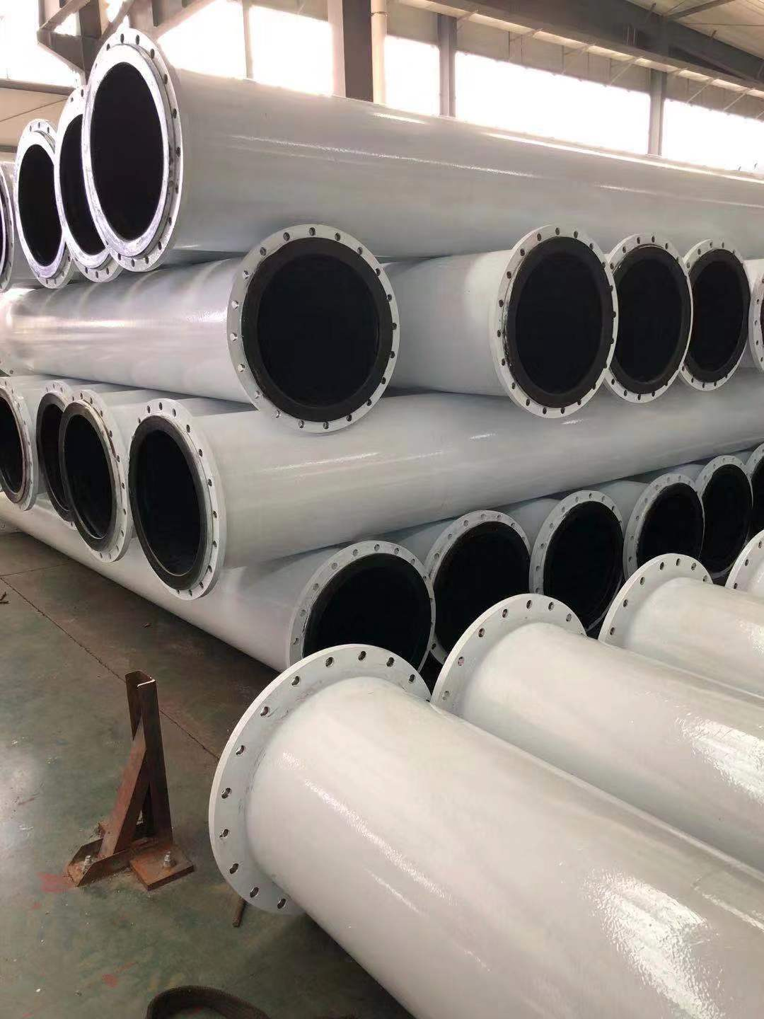 襯膠管道帶法蘭嗎