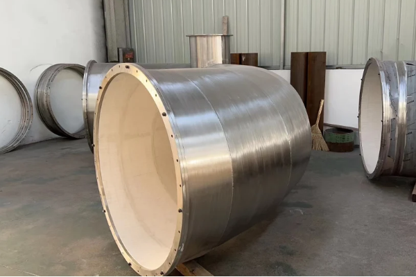 粉煤整體耐磨陶瓷管道生產