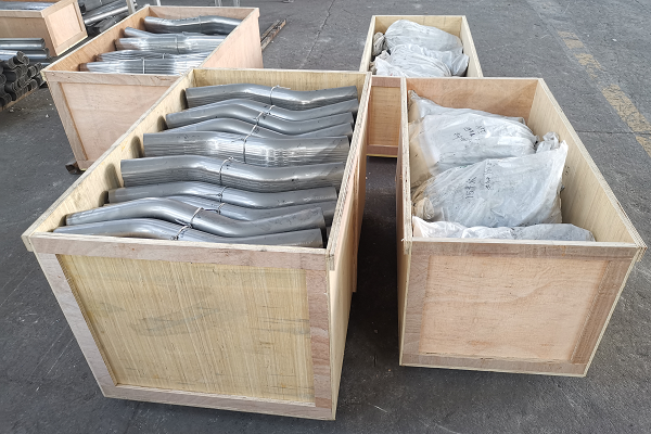 爐管外弧麵防磨瓦