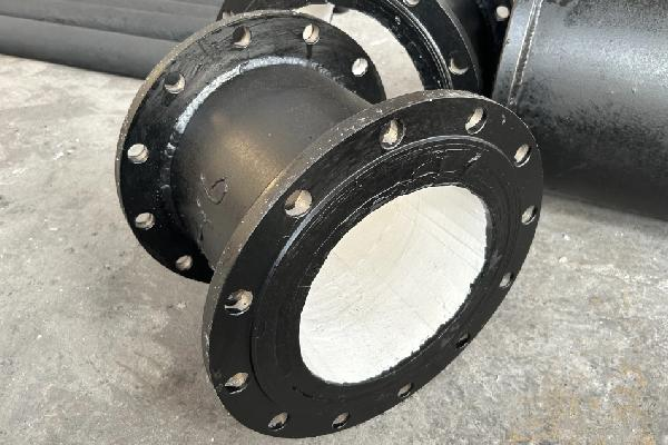 凹凸鑲嵌防脫落型互鎖式陶瓷耐磨複合管 凹凸鑲嵌防脫落型互鎖式陶瓷耐磨複合管